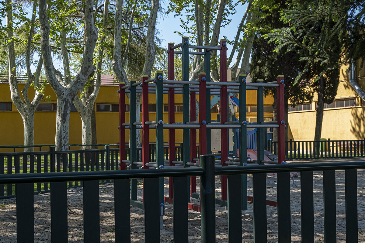 RafaelSolo-LOPD009 Parques infantiles fotografiados sin niños por la LOPD